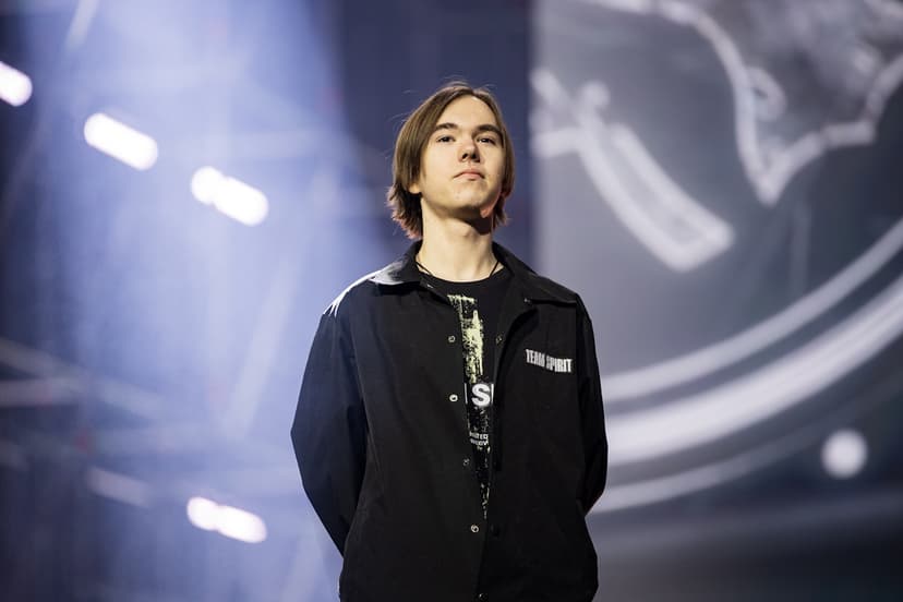 CS2: donk fecha 2025 com estatísticas impressionantes